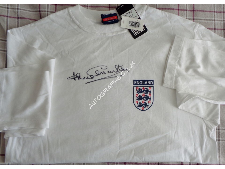 Jackie Charlton England 1966 WC signed authentic signature autograph shirt. COA UACC