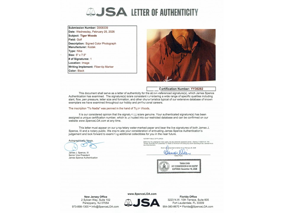 Tiger Woods Signed Photograph (JSA)