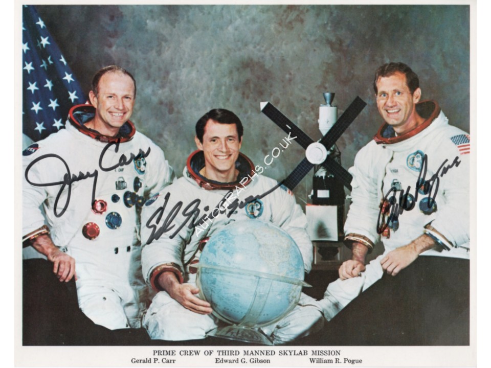 Skylab Ed Gibson signed original genuine autograph authentic photo. COA UACC