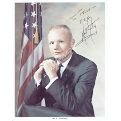 Neil Armstrong genuine signed photograph. COA UACC