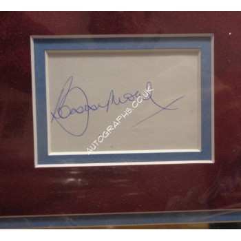 Bobby Moore Hurst Peters 1966 authentic signed signature autograph display. COA UACC Bobby Moore Hurst Peters 1966 authentic signed signature autograph display. COA UACC