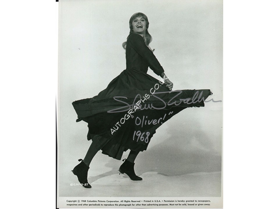 Shani Wallis Oliver! authentic signed authentic autograph photo. COA UACC