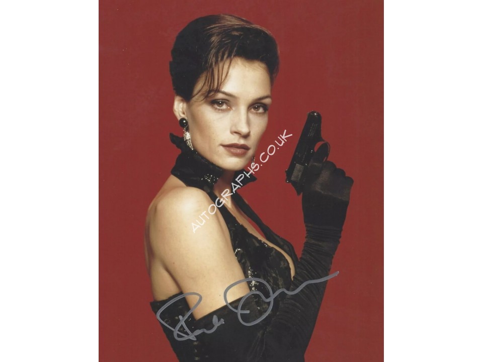 Famke Janssen Signed 8x10 James Bond Photograph 007. COA UACC