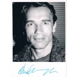 Arnold Schwarzenegger signed photograph. COA UACC