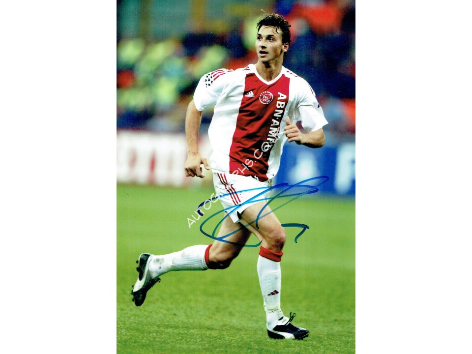 Zlatan Ibrahimovich Signed Photograph. COA UACC Zlatan Ibrahimovich Signed Photograph. COA UACC