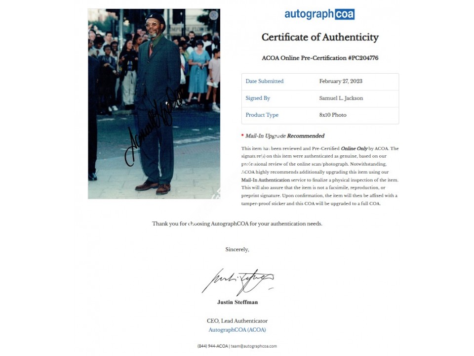 Samuel L Jackson Signed Photograph. COA UACC