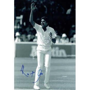 Kapil Dev Signed Photograph