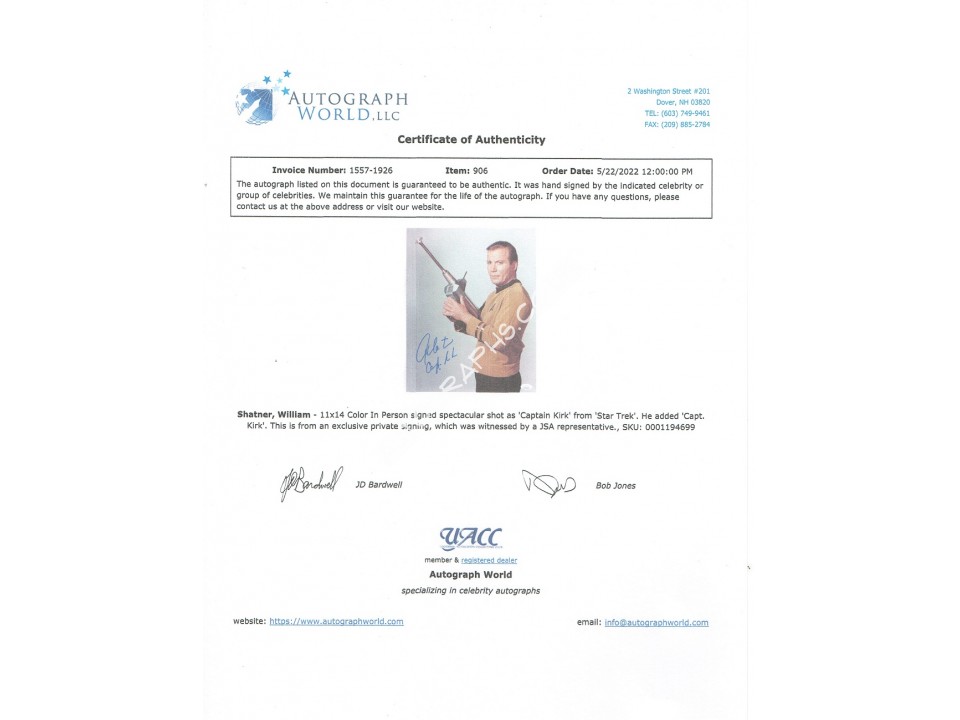 William Shatner Signed Photograph (Oversized JSA COA) William Shatner Signed Photograph (Oversized JSA COA)