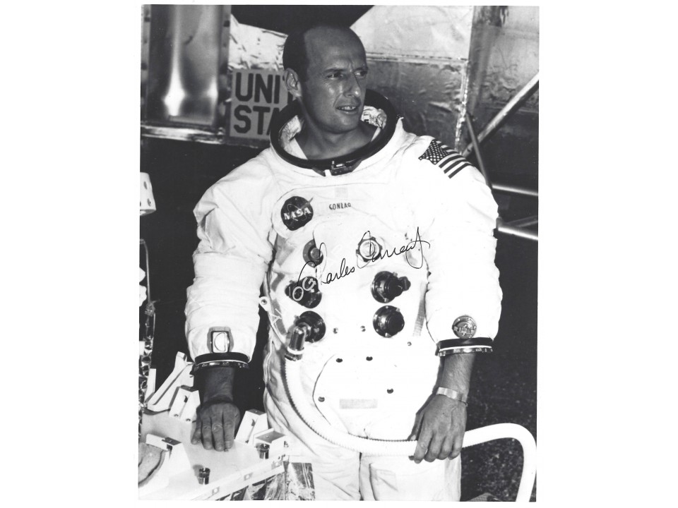 Charles Conrad Signed 8x10 NASA Photograph. 