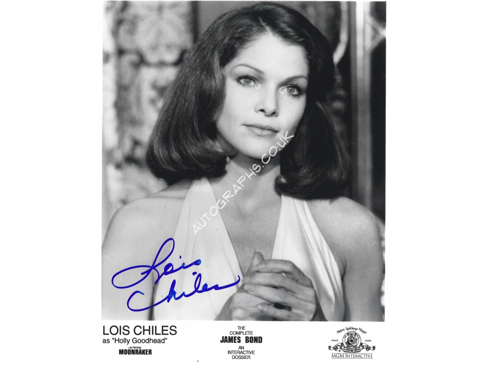 Lois Chiles Signed 8x10 James Bond 007 Moonraker Photograph