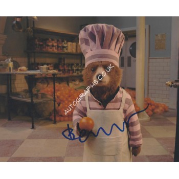 Ben Whishaw Signed 10x8 Paddington Photograph