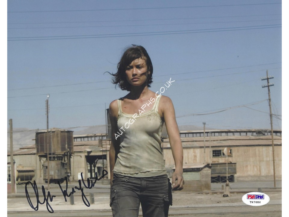 Olga Kurylenko Signed 8x10 James Bond 007 Quantum of Solace Photograph
