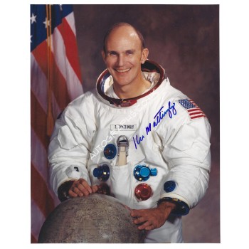 Ken Mattingly Apollo 16 Signed 8x10 Photograph
