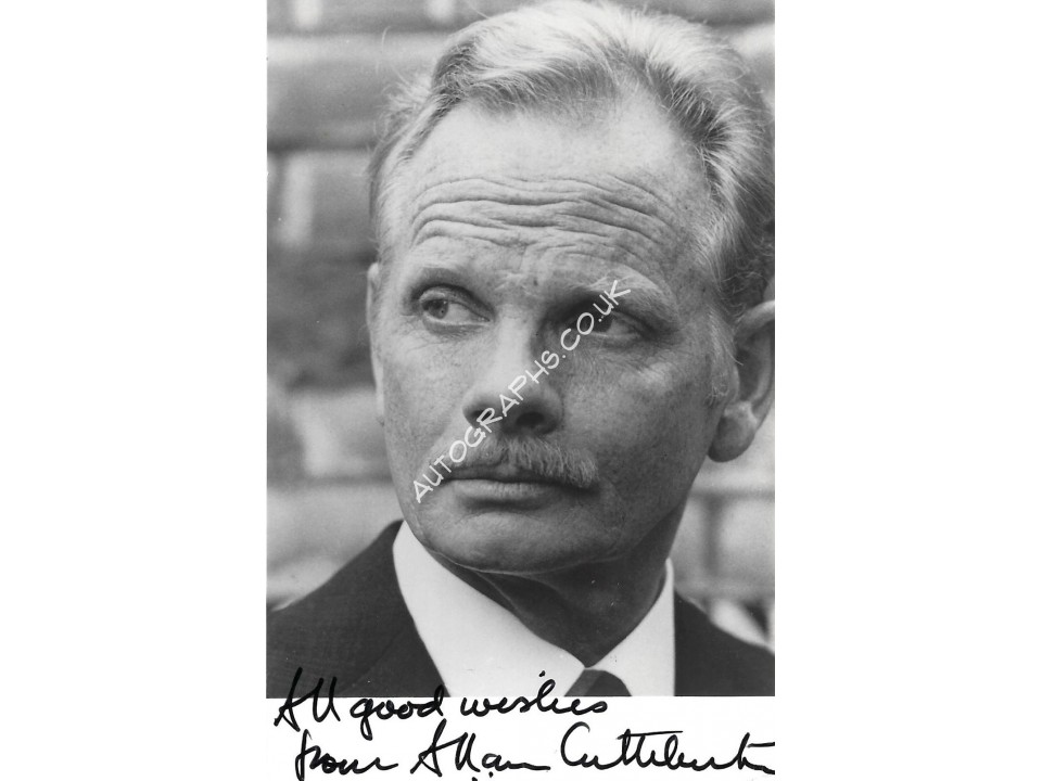 Allan Cuthbertson Signed 6x4 Photo Fawlty Towers Colonel Hall Allan Cuthbertson Signed 6x4 Photo Fawlty Towers Colonel Hall