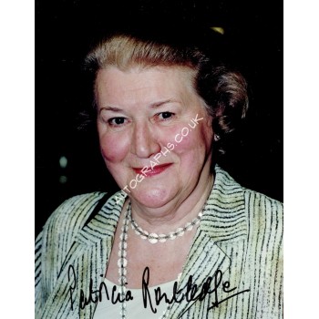 Patricia Routledge Signed Photograph Patricia Routledge Signed Photograph