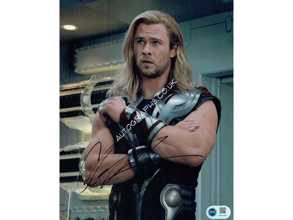 Chris Hemsworth Signed Photograph