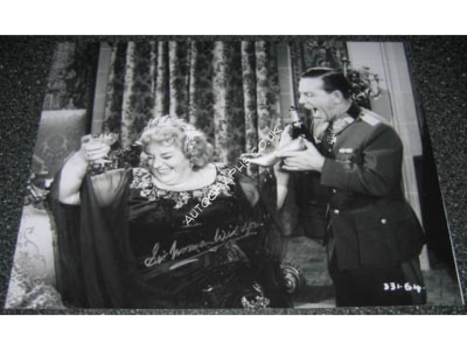 Sir Norman Wisdom signed original genuine authentic photo. COA UACC Sir Norman Wisdom signed original genuine authentic photo. COA UACC