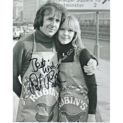Richard O'sullivan Robins Nest signed original genuine autograph authentic photo. COA UACC
