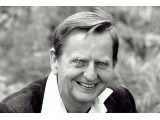 Olof Palme original authentic genuine autograph signed photo. COA UACC Olof Palme original authentic genuine autograph signed photo. COA UACC