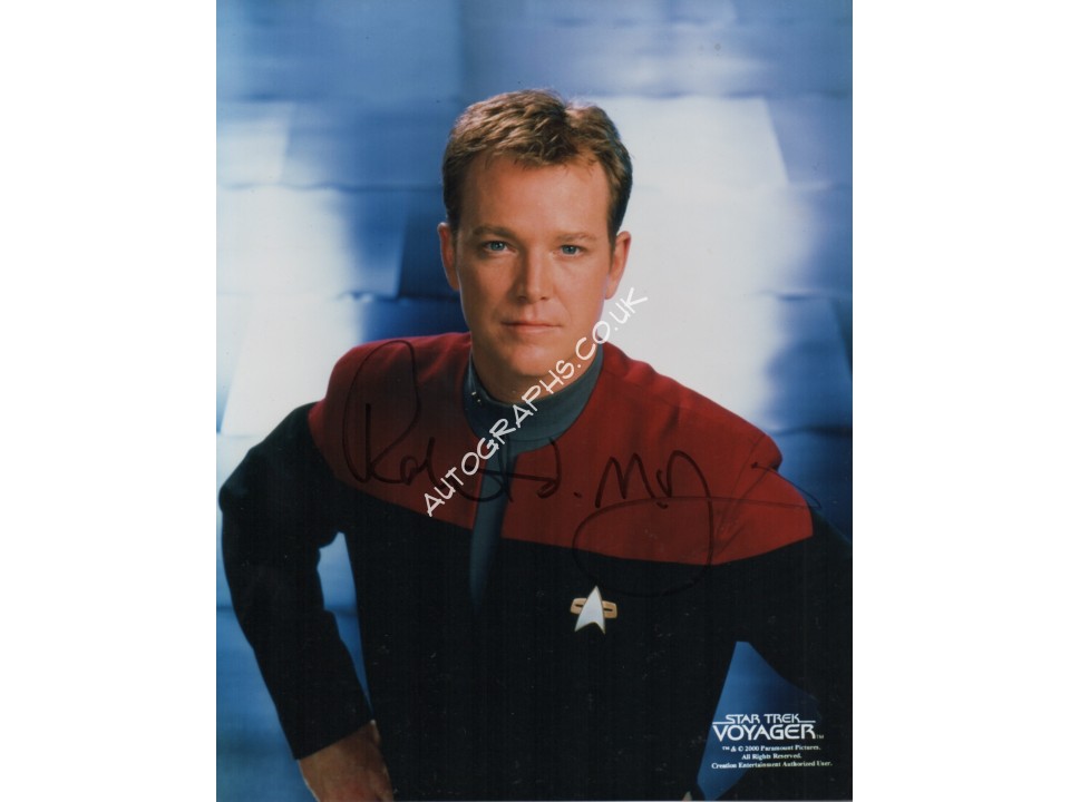 Robert Duncan McNeil Star Trek Voyager signed autograph photo 3. COA UACC Robert Duncan McNeil Star Trek Voyager signed autograph photo 3. COA UACC