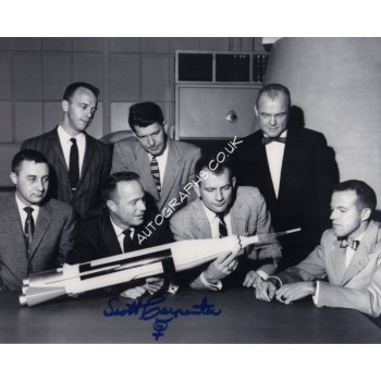 Mercury Scott Carpenter genuine signed autograph photo 2. COA UACC