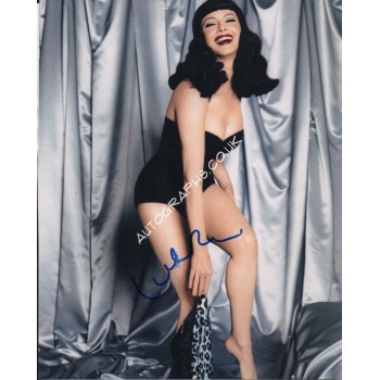 Isabella Rossellini sexy genuine signed authentic signature photo. COA UACC