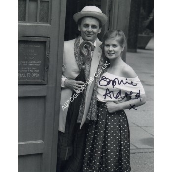 Sophie Aldred Doctor Who genuine signed authentic signature photo. COA UACC