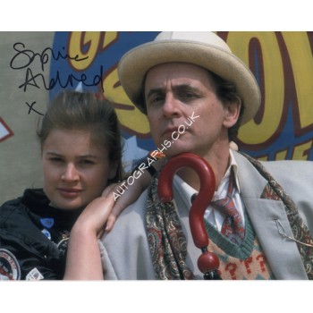Doctor Who Sophie Aldred genuine signed authentic signature photo. COA UACC