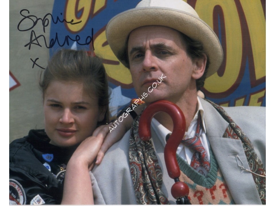 Doctor Who Sophie Aldred genuine signed authentic signature photo. COA UACC