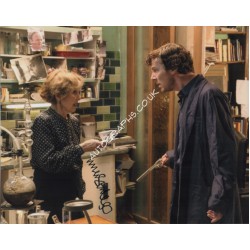 Una Stubbs Sherlock Holmes genuine signed authentic photo. COA UACC