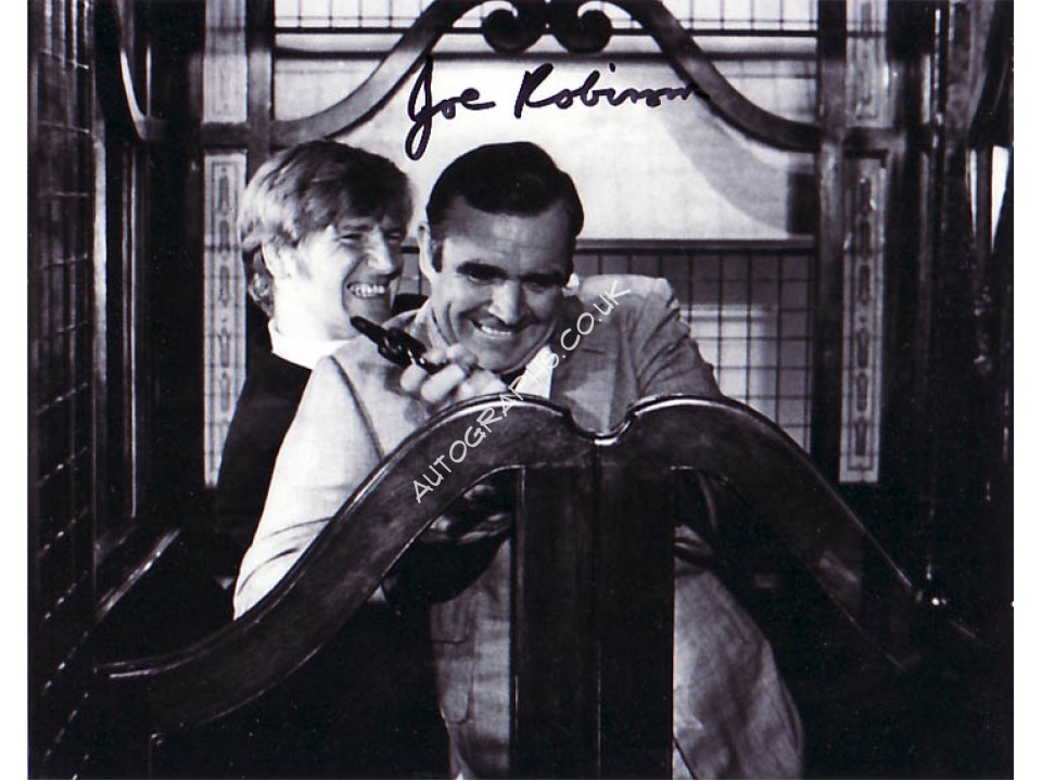 James Bond Joe Robinson Diamonds Are Forever genuine signed authentic signature photo. COA UACC