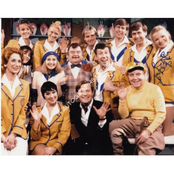 Linda Regan Hi-di-hi  Carry On signed authentic autograph photo. COA UACC