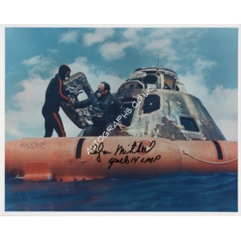 Edgar Mitchell Apollo 14 recovery genuine authentic autograph signed photo.. COA UACC