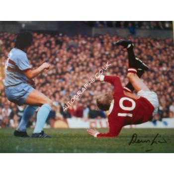 Denis Law Man United football genuine authentic autograph signed photo. COA UACC