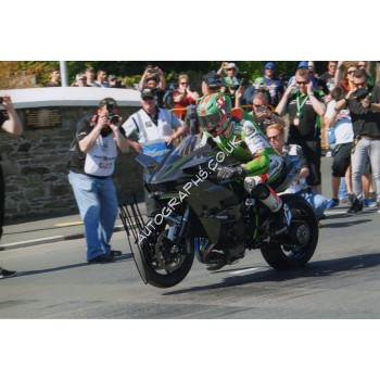 James Hillier Kawasaki IOM TT genuine authentic autograph signed photo. COA UACC
